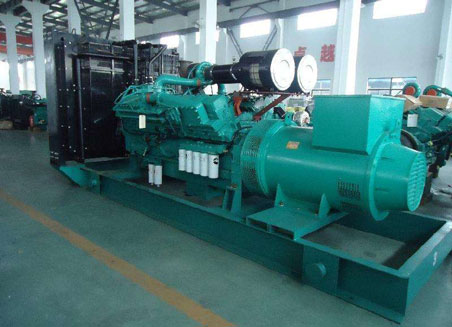 梁溪800kw康明斯柴油发电机组图片 梁溪800kw康明斯柴油发电机组图片
